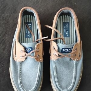 Sperry Men's Blue and Tan Boat Shoes